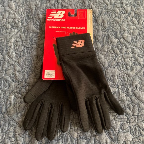 NWT New Balance Women's Grid Fleece Gloves, sz L/XL, Reflective Logo, Touch Tip - Picture 1 of 4